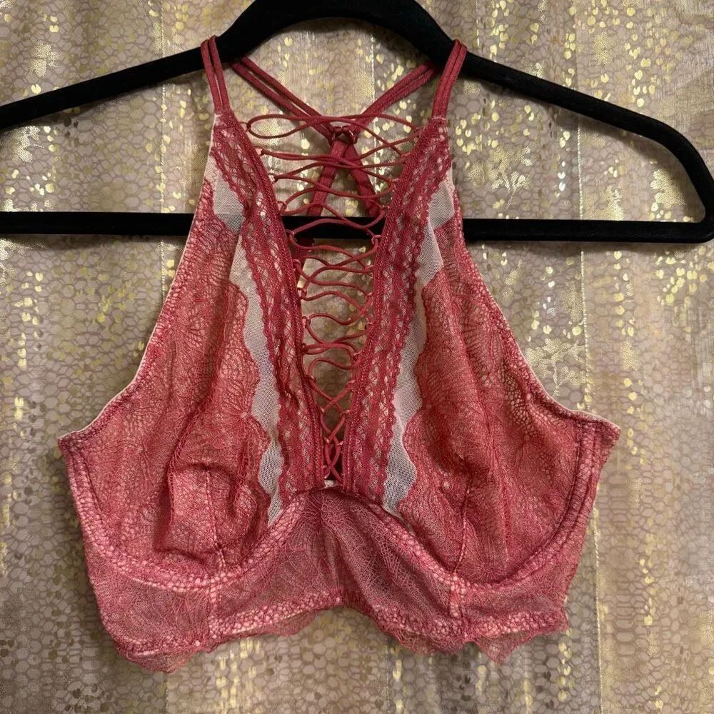 Victorias Secret Very Sexy High Neck Lace Strappy Bralette Begonia Soft Red Medi